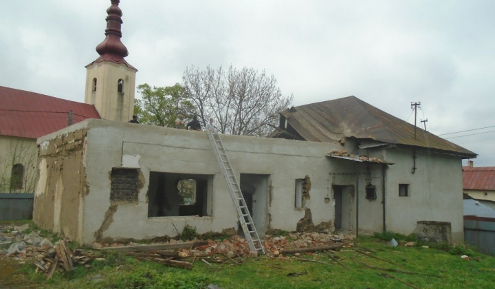 Fotka - Zbúranie bývalej školy